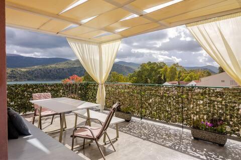 Argostoli Terrace Loft With Sea Views 아파트 외부 사진